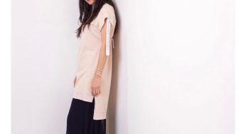 Yuka: Gaya Menawan dengan Boot dari bwitch dan Long T-shirt dari Pasmarque