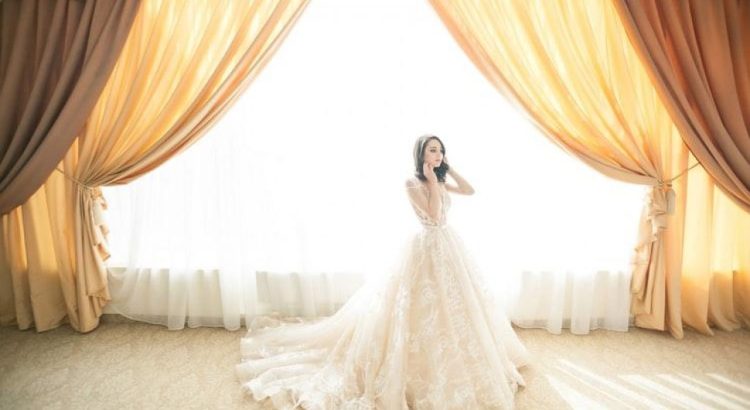 Mencocokkan Gaun Pengantin dengan Jati Diri
